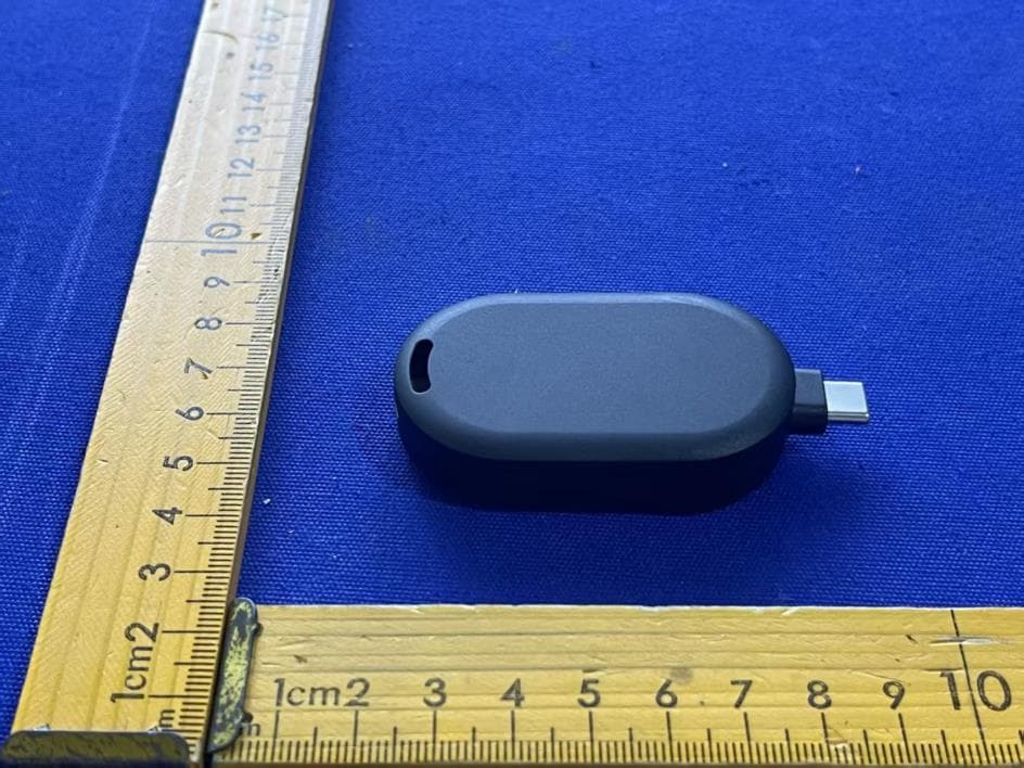 Wireless Watch Charger - FCC ID A7M-RWC739A - Shenzhen Reflying Electronic Co., Ltd. (3)