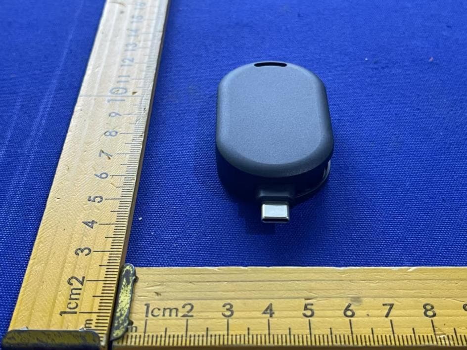 Wireless Watch Charger - FCC ID A7M-RWC739A - Shenzhen Reflying Electronic Co., Ltd. (4)