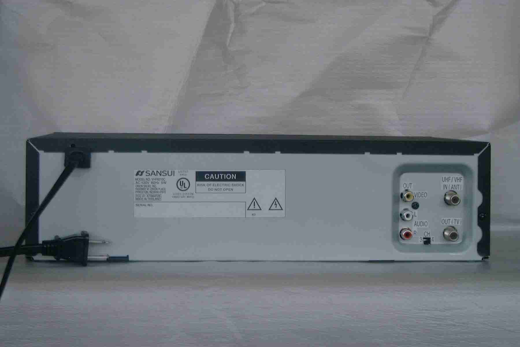 Video Tape Recorder - FCC ID A7RM4F2B - ORION ELECTRIC CO., LTD.