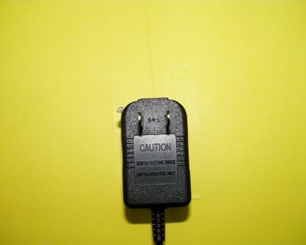 RF Modulator - FCC ID AAO1501215 - RadioShack Corporation (5)
