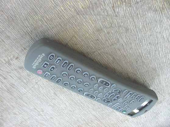 RadioShack Remote Control - FCC ID AAO1502117 - RadioShack Corporation (2)
