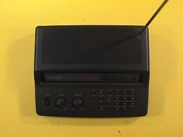 CSR - Scanning Receiver - FCC ID AAO2000423 - RadioShack Corporation