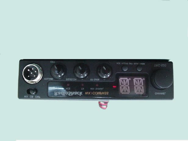CB Transceiver - FCC ID AAO2101710 - RadioShack Corporation (2)