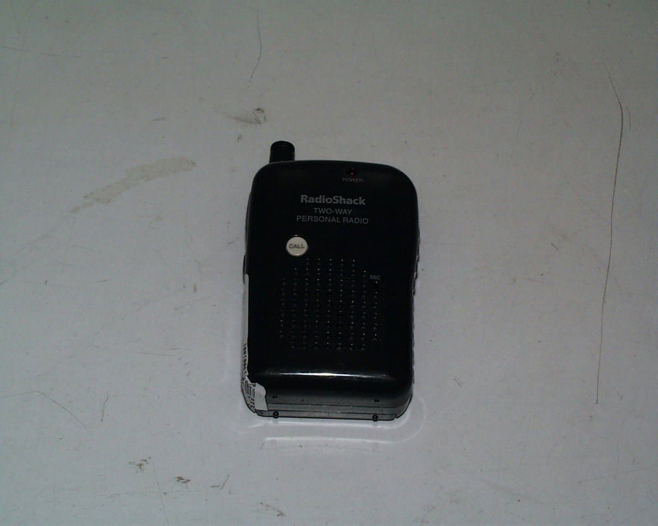 FRF - Part 95 Family Radio Face Held Transmitter - FCC ID AAO2101820 - RadioShack Corporation