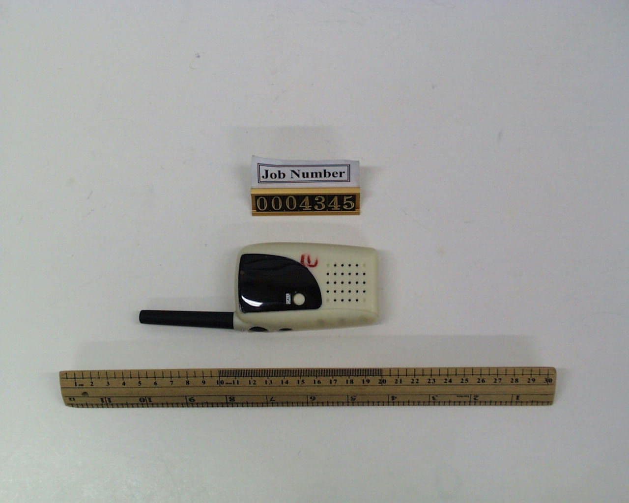 3 Channel Family Radio Service (FRS) Transceiver - FCC ID AAO2101856 - RadioShack Corporation
