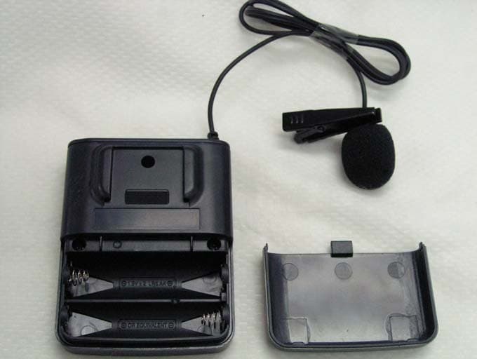 Wireless Microphone - FCC ID AAO3201257T - RadioShack Corporation (1)