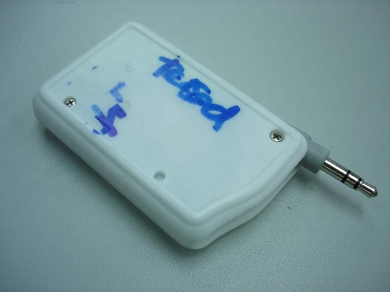 2.4GHz FHSS Wireless Headphone (Base) - FCC ID AAO3301253T - RadioShack Corporation (5)