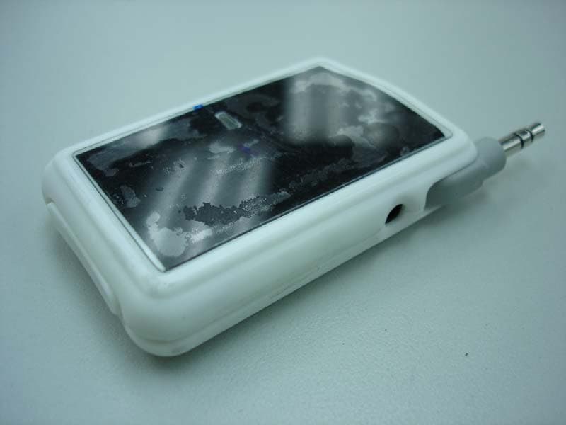 2.4GHz FHSS Wireless Headphone (Base) - FCC ID AAO3301253T - RadioShack Corporation (4)