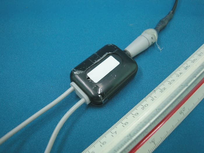 Portable Digital Wireless Stereo Headphones (Transmitter) - FCC ID AAO330283T - RadioShack Corporation (2)