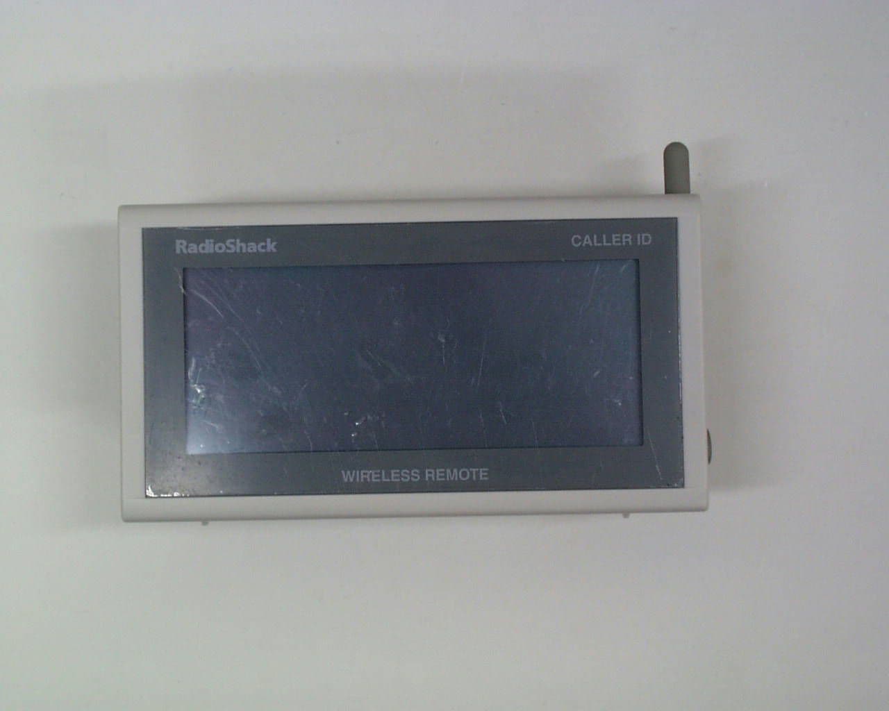 CYY - Communications Receiver used w/Pt 15 Transmitter - FCC ID AAO4300940R - RadioShack Corporation