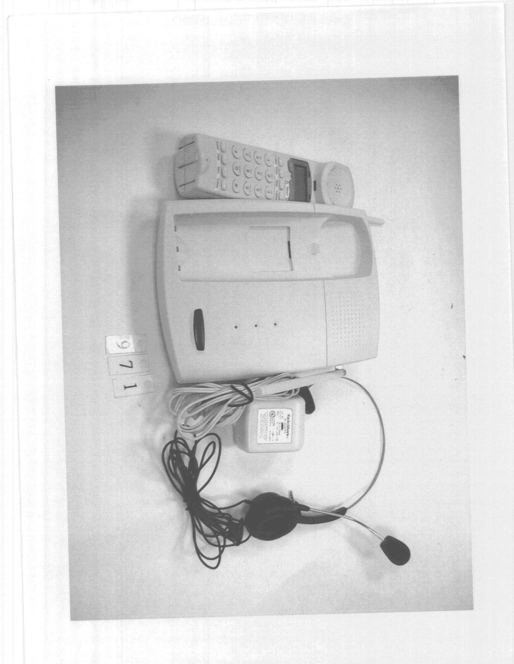 DSS - Part 15 Spread Spectrum Transmitter - FCC ID AAO4301105 - RadioShack Corporation