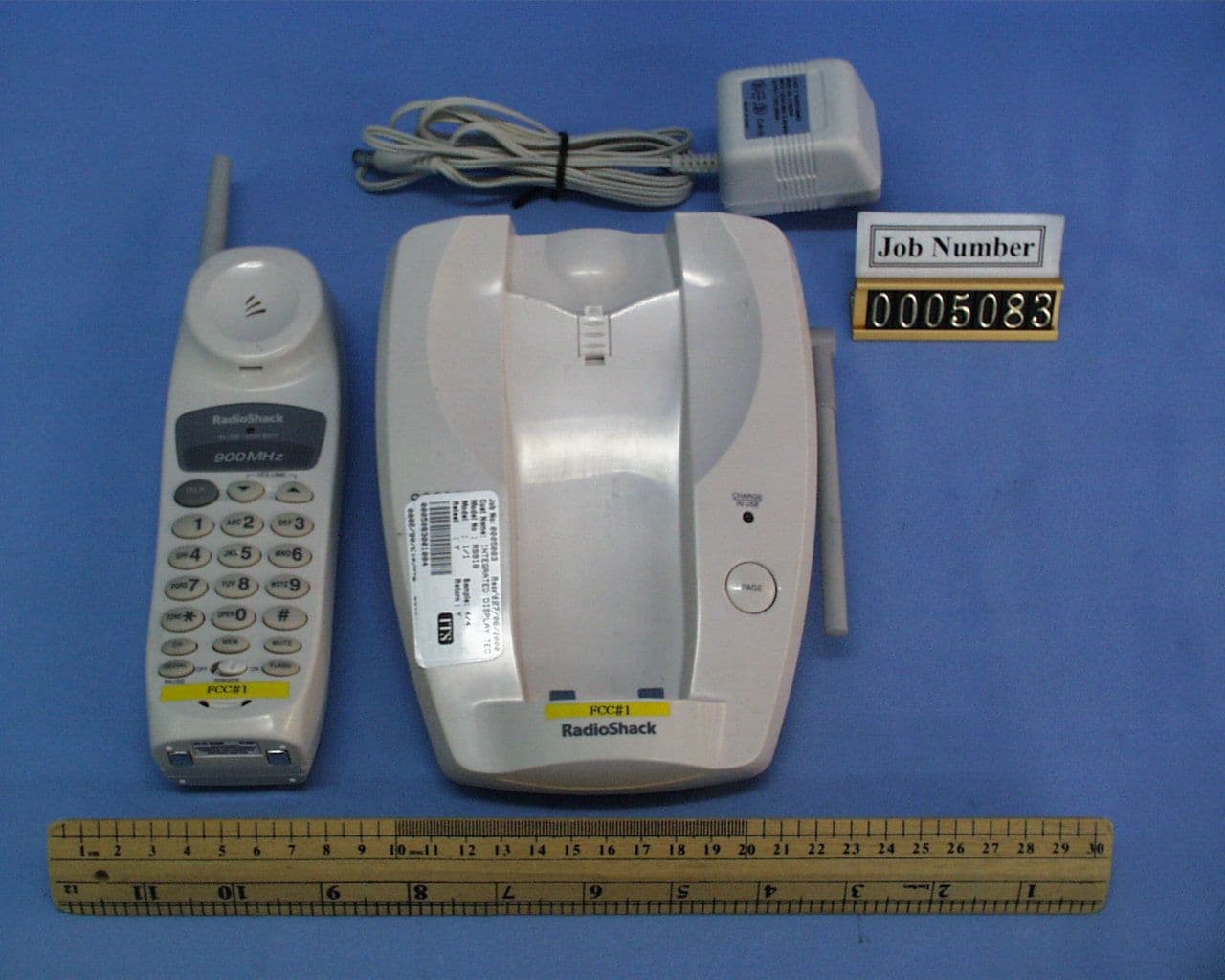 900 MHz Cordless Telephone - FCC ID AAO4303505 - RadioShack Corporation