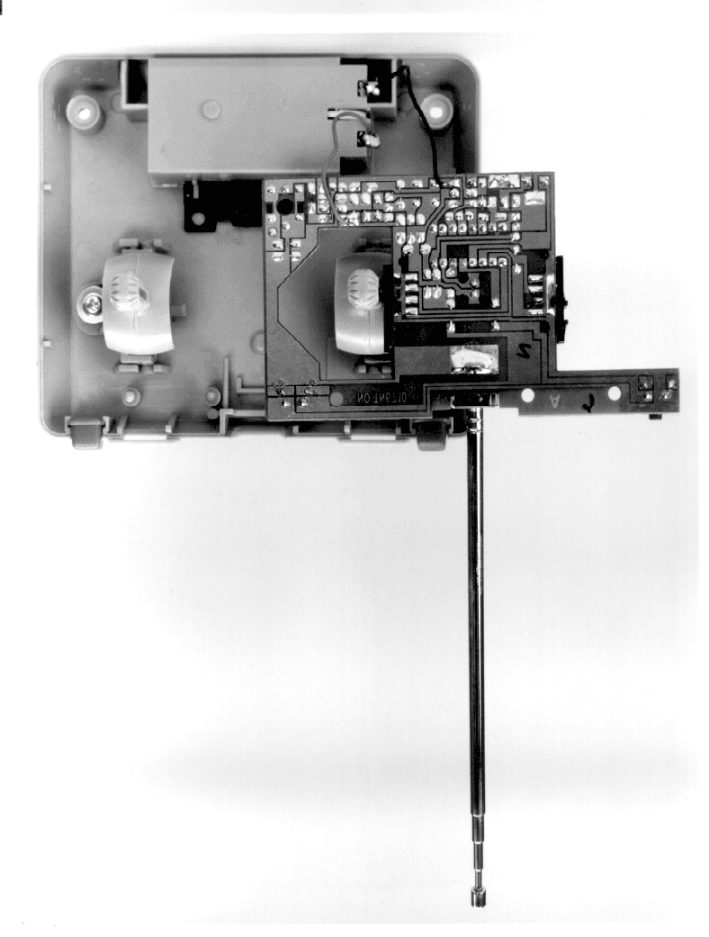 DXX - Part 15 Low Power Communication Device Transmitter - FCC ID AAO6004257 - RadioShack Corporation (1)