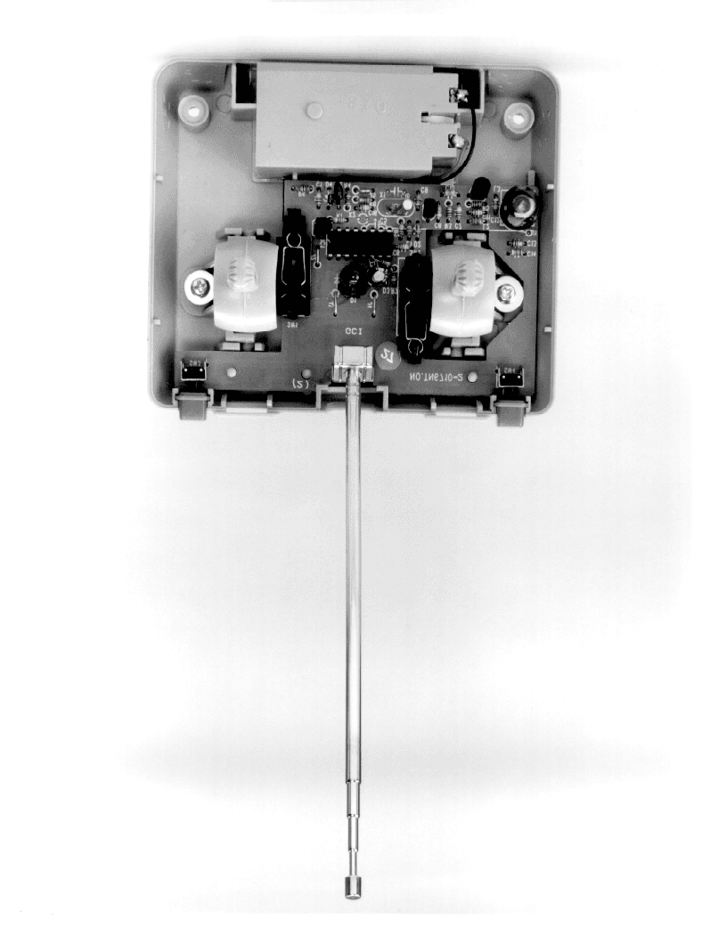 DXX - Part 15 Low Power Communication Device Transmitter - FCC ID AAO6004257 - RadioShack Corporation (4)