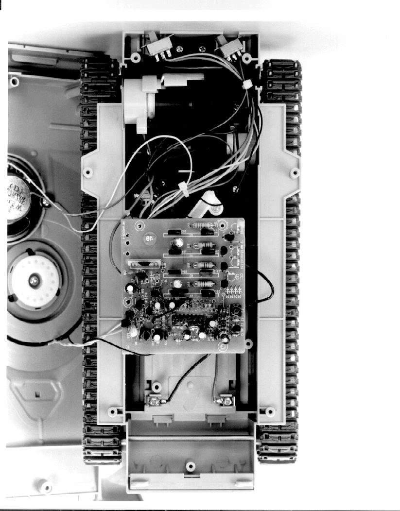Radio Controlled Toy - FCC ID AAO6004257R - RadioShack Corporation (3)