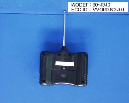 RC Car - FCC ID AAO6004310T - RadioShack Corporation (2)