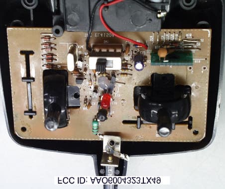RC Boat - FCC ID AAO6004323TX49 - RadioShack Corporation (1)