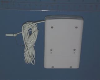 Wireless Indoor/Outdoor Thermometer (Transmitter) - FCC ID AAO6301037 - RadioShack Corporation (2)