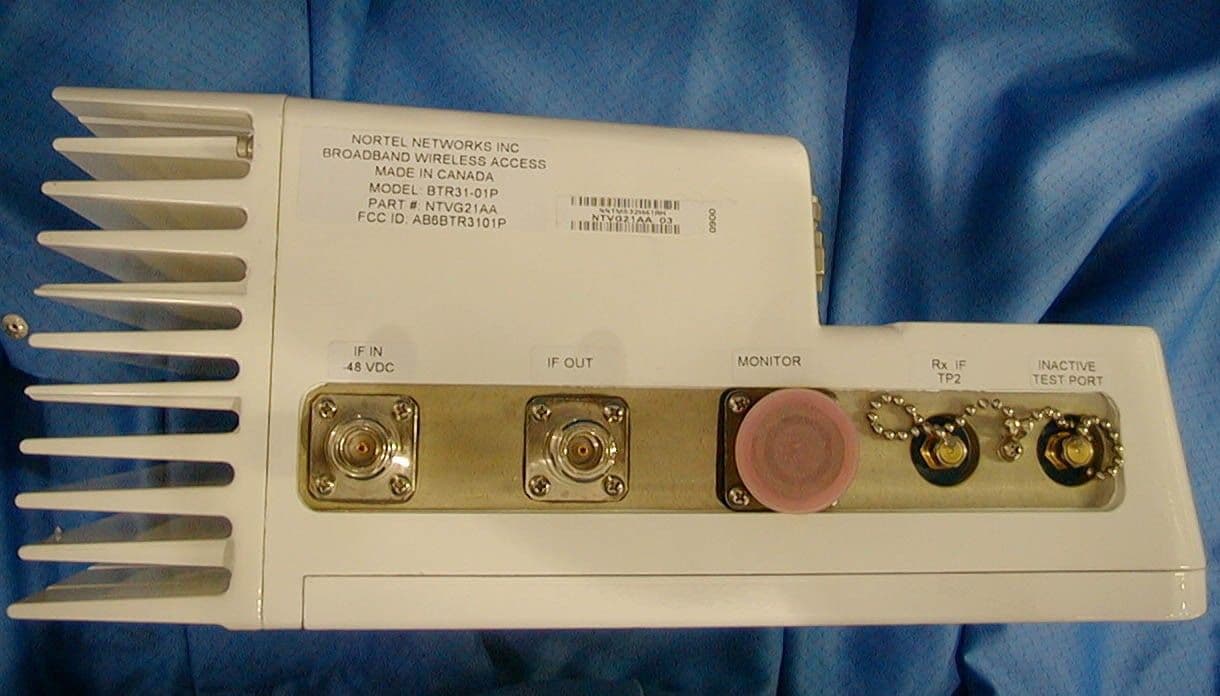 LMDS 31 GHz  transceiver (HUB) - FCC ID AB6BTR3101P - Avaya Canada Corporation