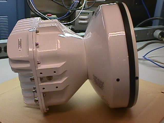 LMDS CPE transceiver - FCC ID AB6CTR2807M - Avaya Canada Corporation