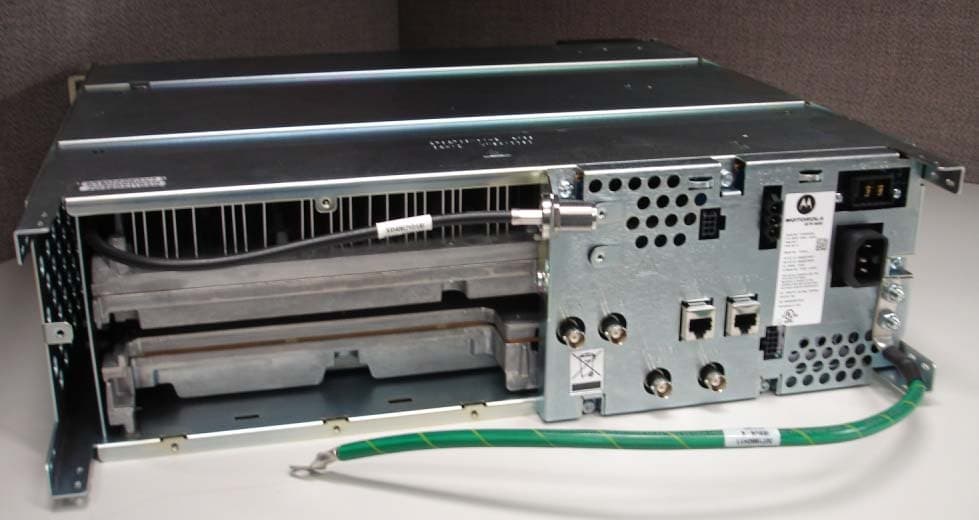 Non Broadcast Transmitter - FCC ID ABZ89FC3790B - Motorola Solutions, Inc. (1)