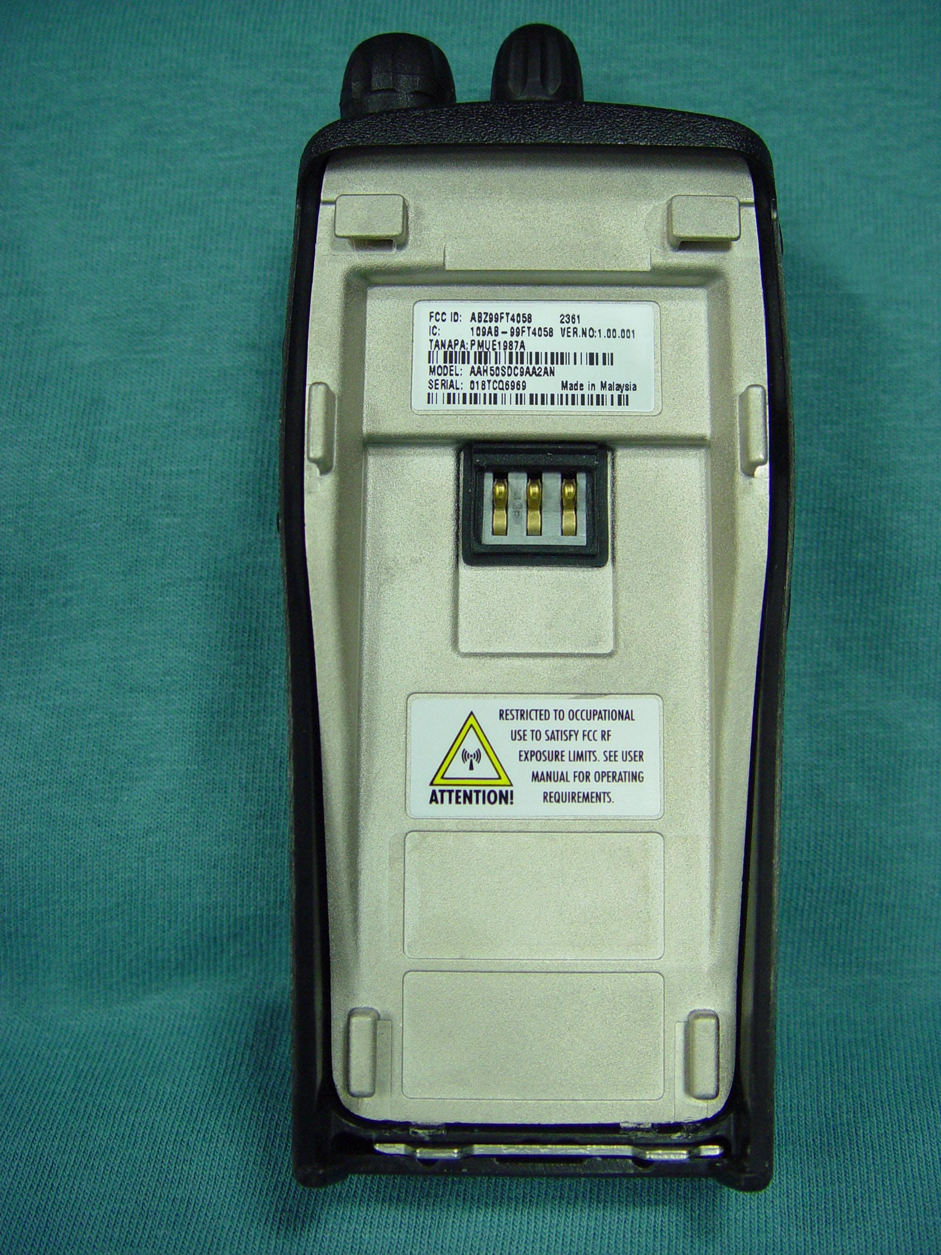 CP200 UHF Portable Radio - FCC ID ABZ99FT4058 - Motorola Solutions, Inc.