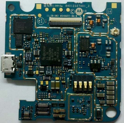 UHF Portable Radio - FCC ID ABZ99FT4090 - Motorola Solutions, Inc. (3)