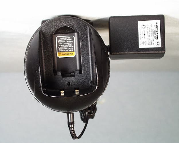 Office Talker - FCC ID ABZ99FT7010 - Motorola Solutions, Inc. (2)
