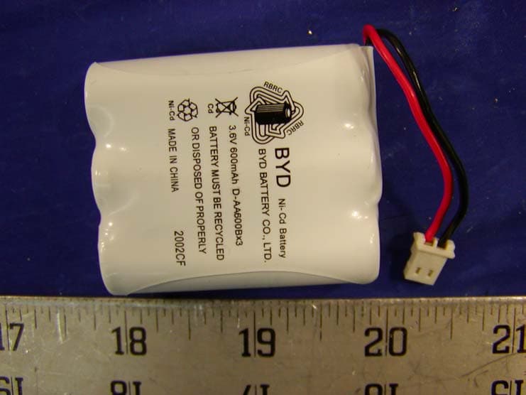 900MHz 40-Chnnl Anlg Crdls Phn w/ CID & CW on H/S - FCC ID ACECL40IHT02 - Clarity, A Division of Plantronics, Inc.