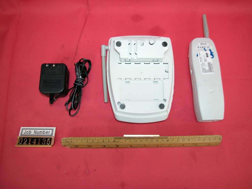 900MHz 40 Channel Analog Cordless Phone - FCC ID ACEW425 - Clarity, A Division of Plantronics, Inc. (2)