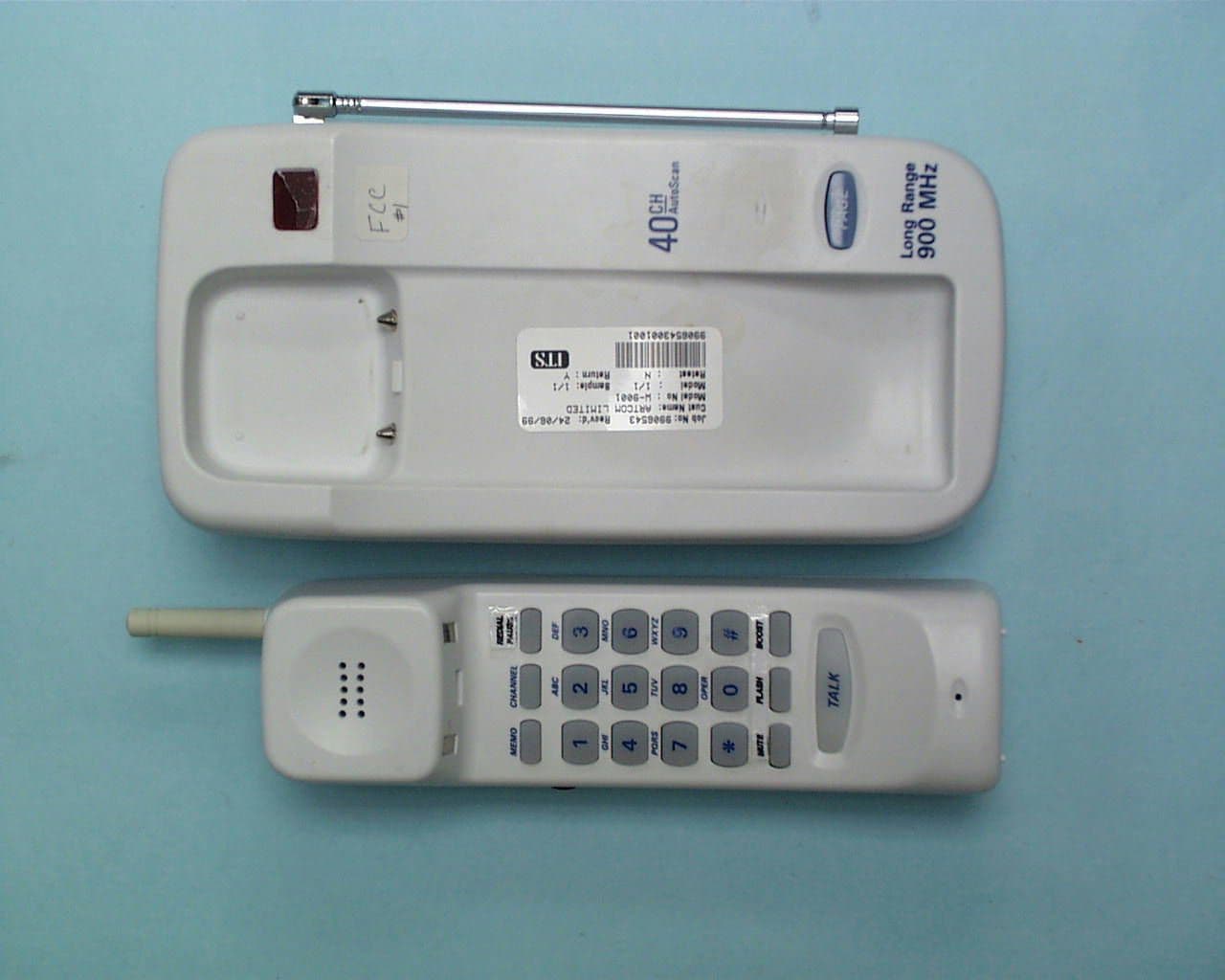 900MHz 40 Channel Cordless Telephone - FCC ID ACEW9001 - Clarity, A Division of Plantronics, Inc.