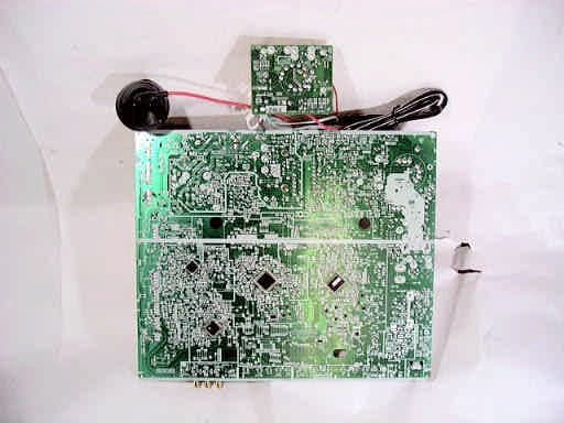 FM Transmitter used With TV/VCR - FCC ID ACJ927130TX - Panasonic Corporation of North America (2)