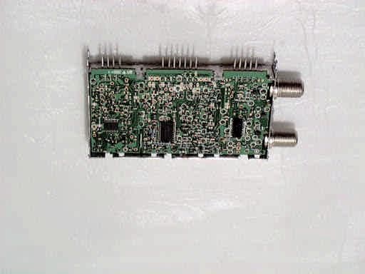 VCR with DVD Player - FCC ID ACJ927139AHV - Panasonic Corporation of North America (4)