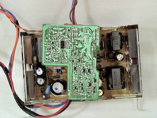 Combination TV/VCR - FCC ID ACJ927140TX - Panasonic Corporation of North America (1)