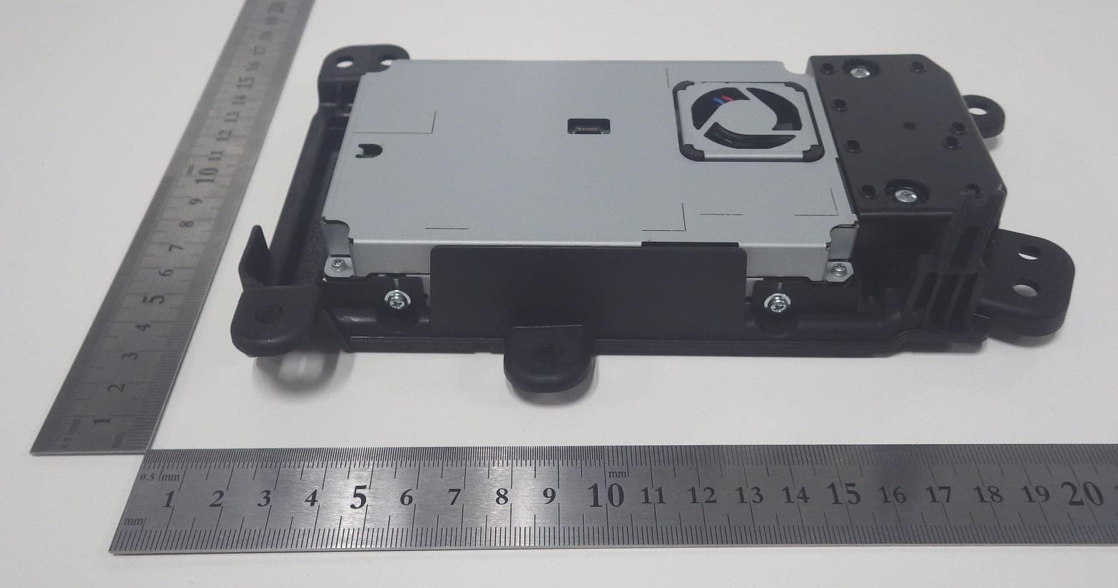 Wireless Charger for mobile phone - FCC ID ACJ932AT2001 - Panasonic Corporation of North America (5)