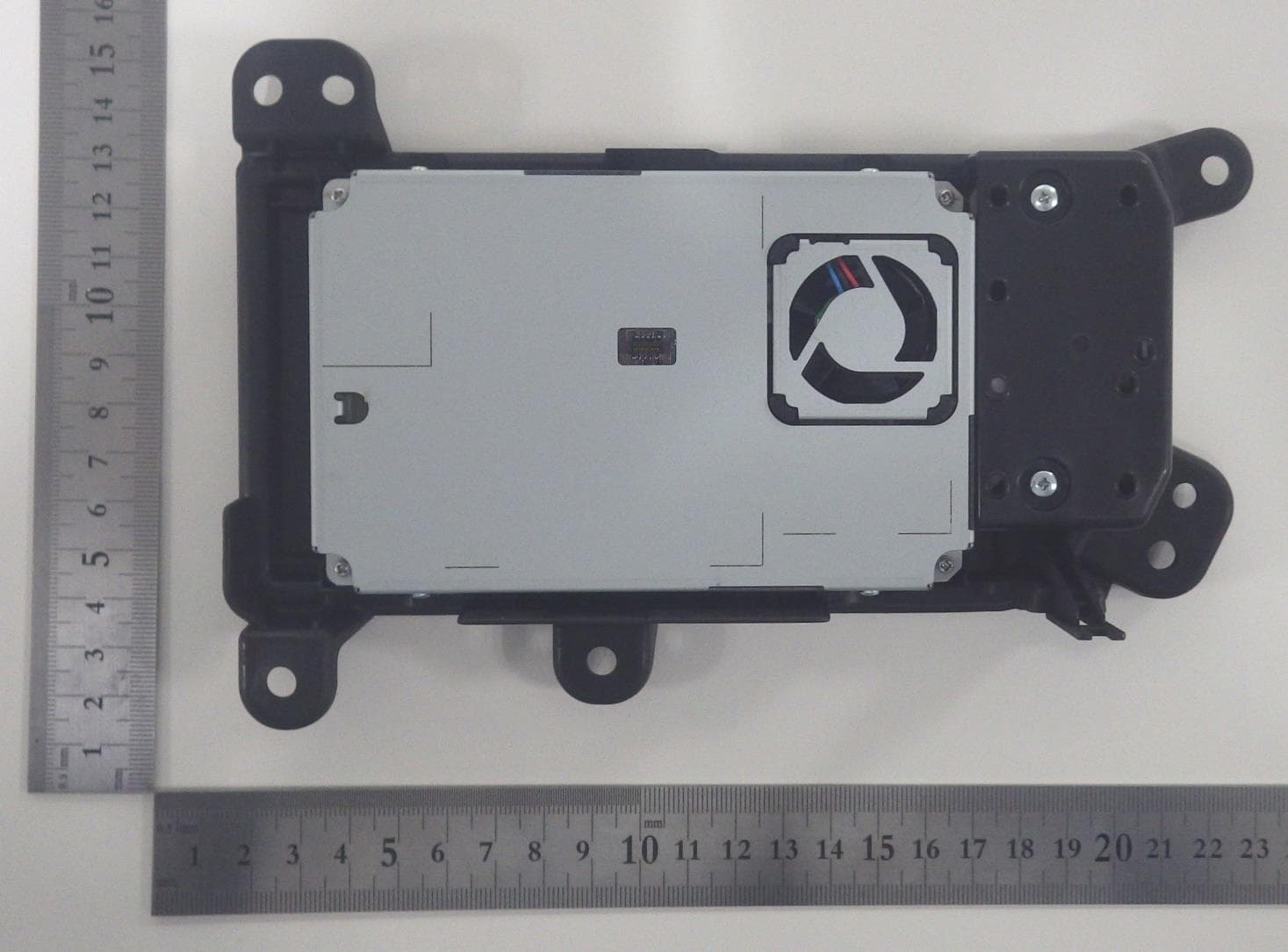 Wireless Charger for mobile phone - FCC ID ACJ932AT2001 - Panasonic Corporation of North America