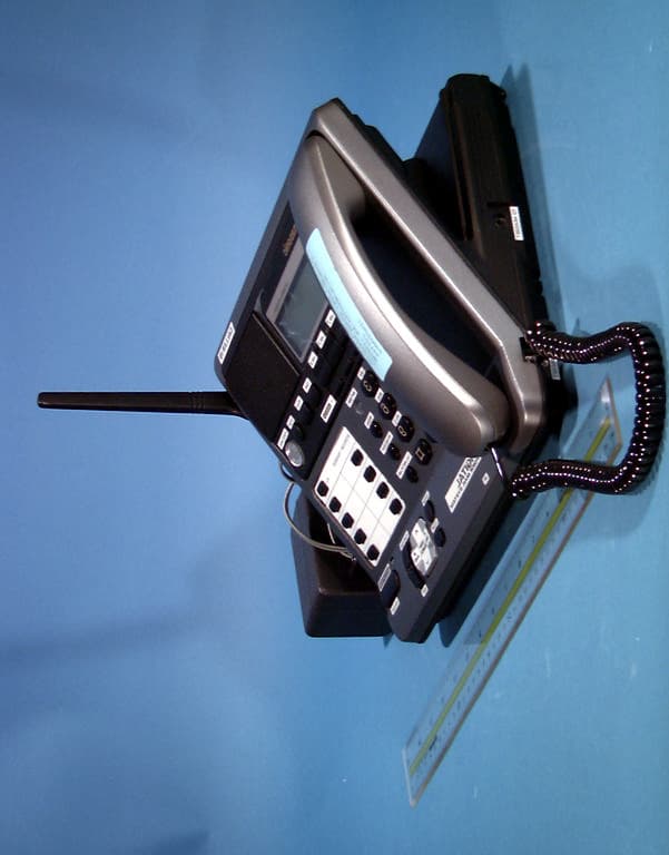 Cordless Telephone Answering System - FCC ID ACJ96NKX-TG2200 - Panasonic Corporation of North America (1)