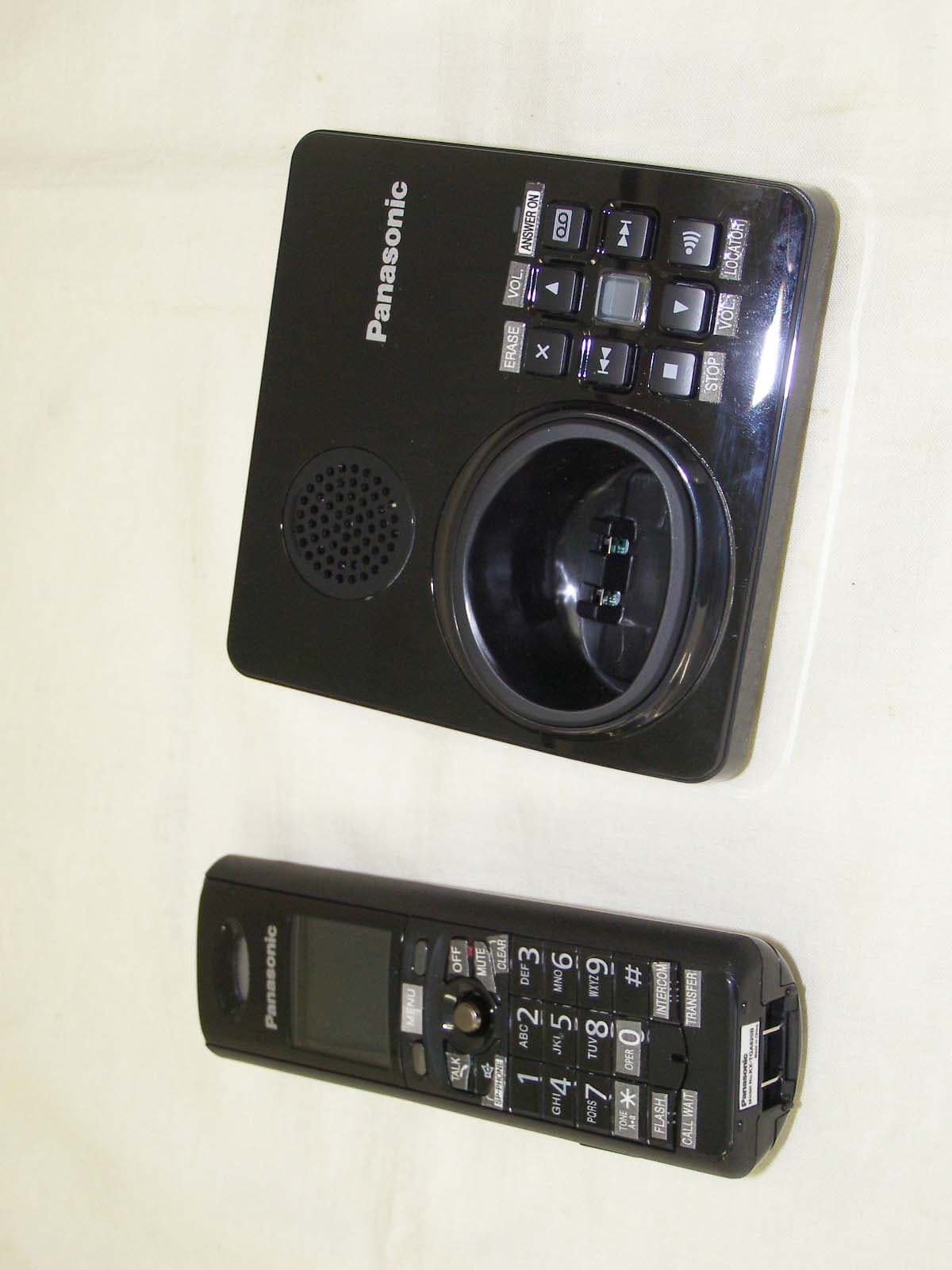 Cordless Telephone Base - FCC ID ACJ96NKX-TG8231 - Panasonic Corporation of North America (1)