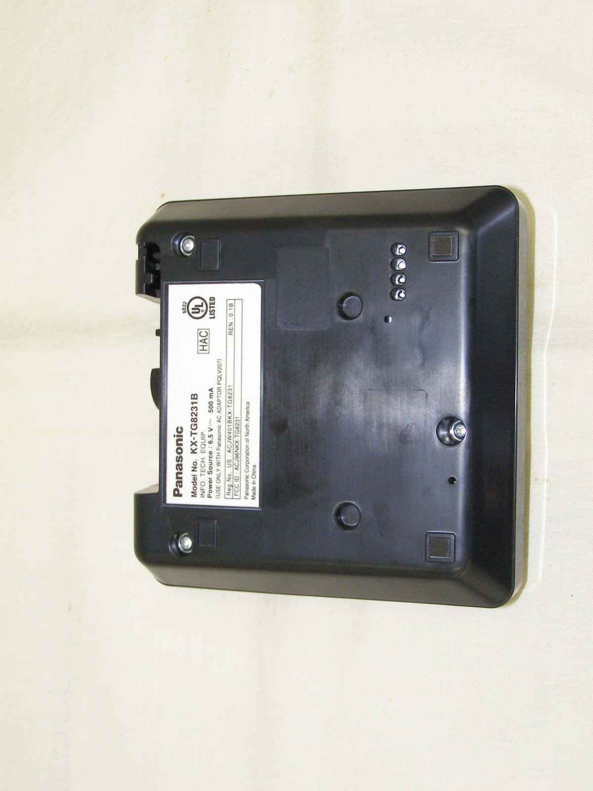 Cordless Telephone Base - FCC ID ACJ96NKX-TG8231 - Panasonic Corporation of North America (3)