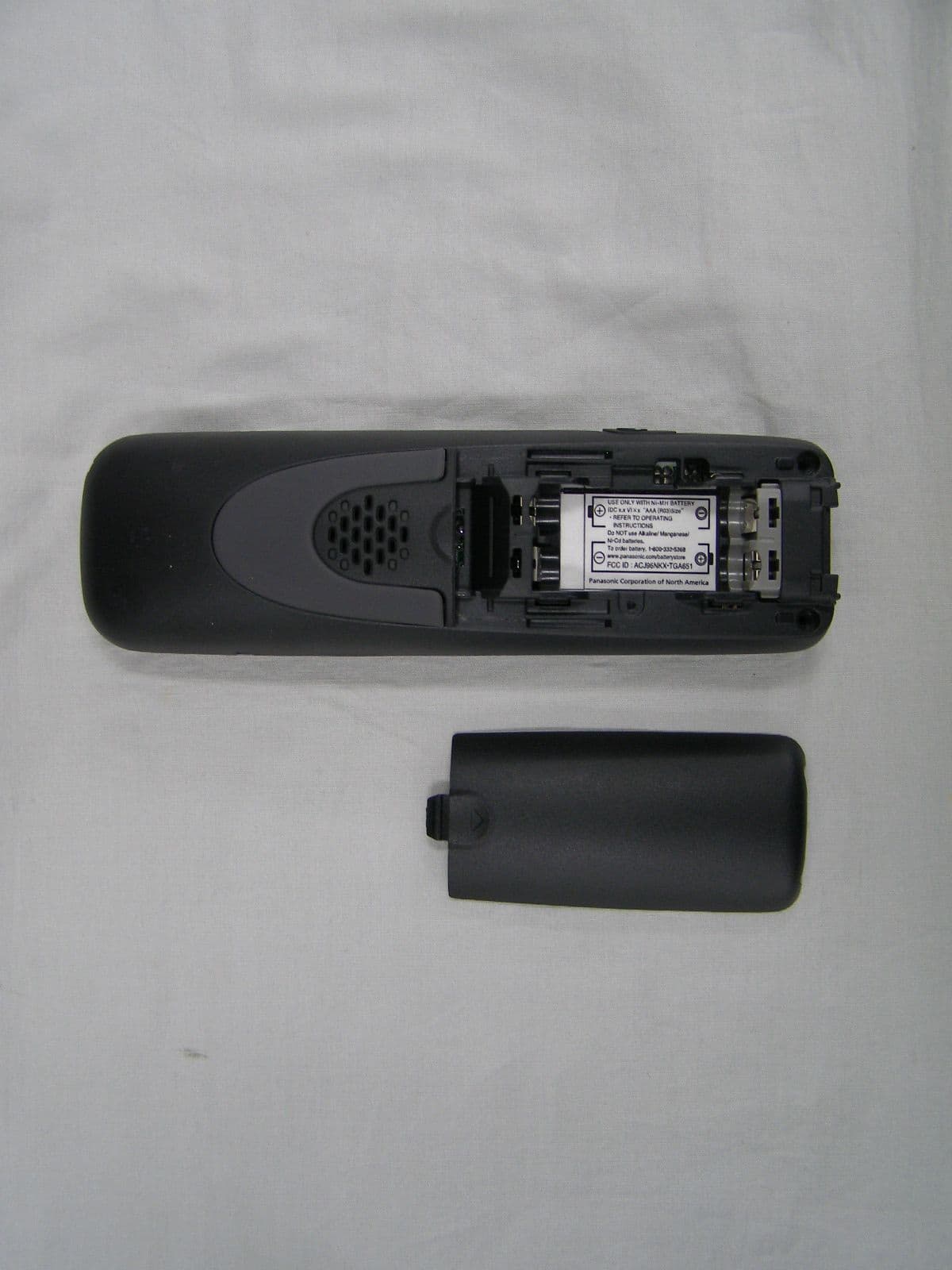 DECT Cordless Telephone Handset - FCC ID ACJ96NKX-TGA651 - Panasonic Corporation of North America