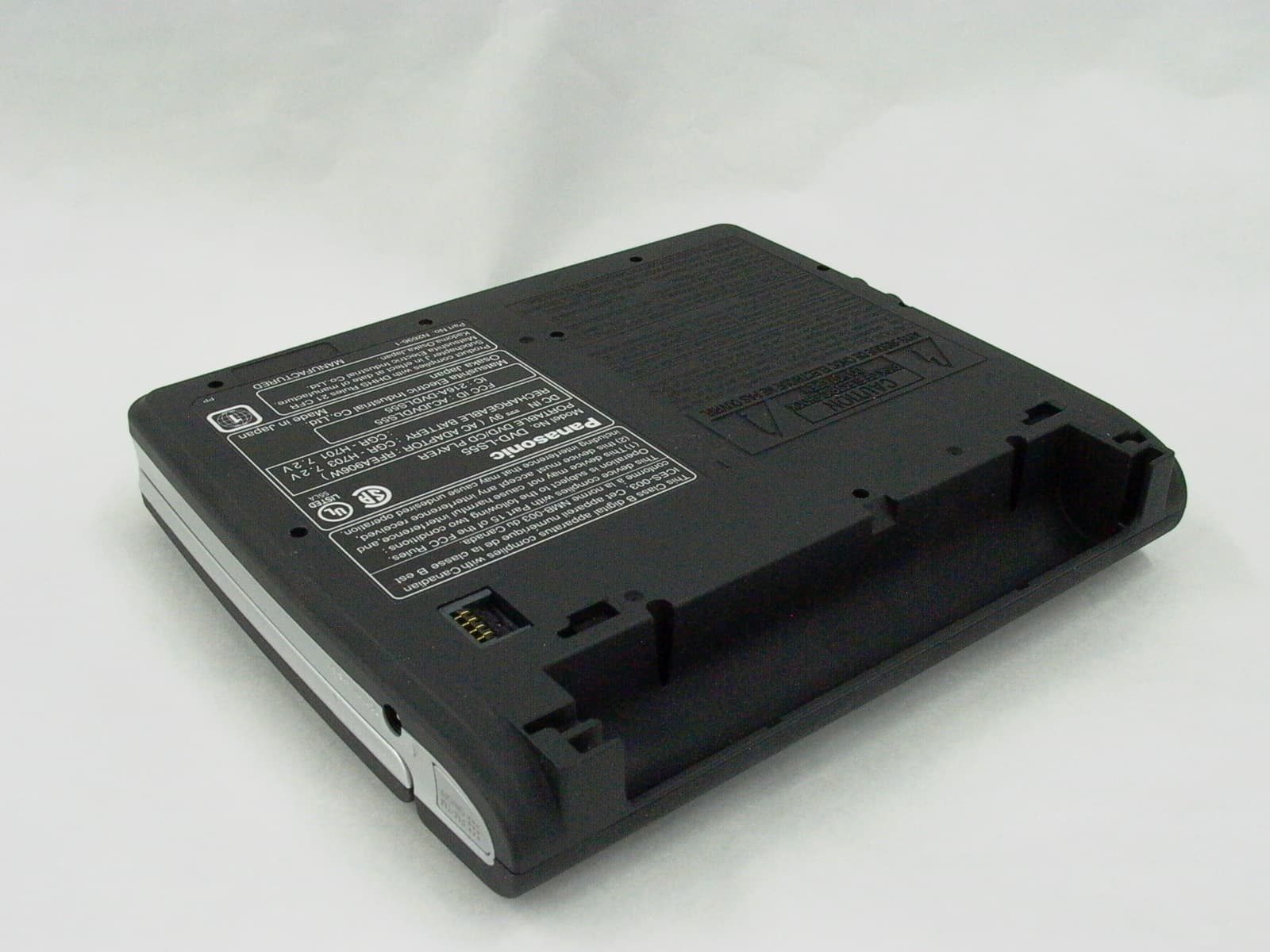 Portable DVD/CD Player - FCC ID ACJDVDLS55 - Panasonic Corporation of North America (3)