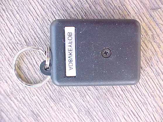 V-KEYFOB Transmitter - FCC ID AD8VKEYFOB - Napco Security Technologies Inc