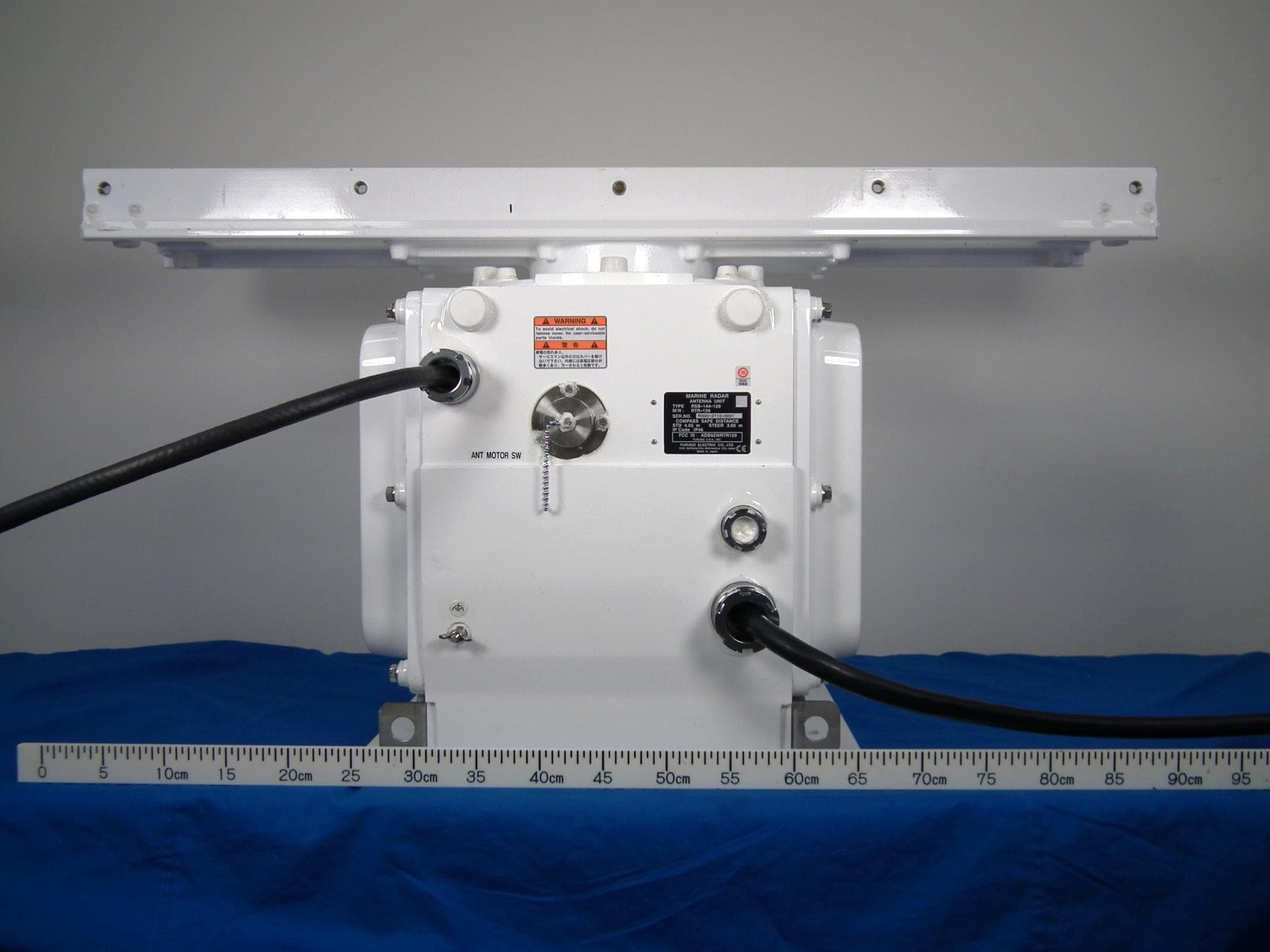 Transceiver unit for the radar sensor - FCC ID ADB9ZWRTR129 - Furuno USA Inc (2)