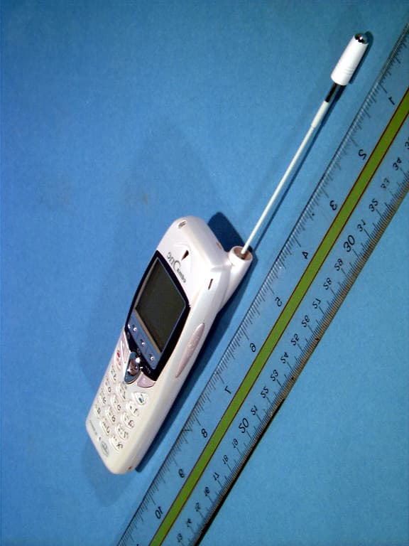 Single-Mode Cellular Phone (CDMA) - FCC ID AEZC304SA - Sanyo Electric Co Ltd (2)