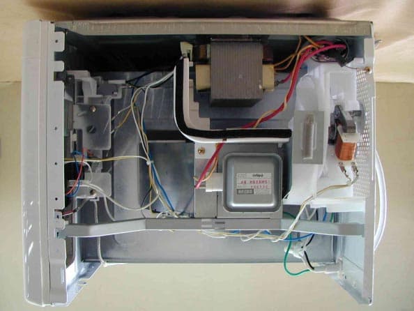 Microwave Oven - FCC ID AEZM412 - Sanyo Electric Co Ltd