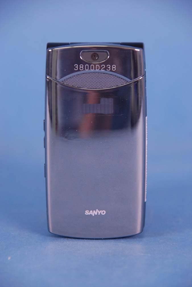 Cellular/ PCS CDMA Phone with Bluetooth - FCC ID AEZSCP-3800 - Sanyo Electric Co Ltd (2)
