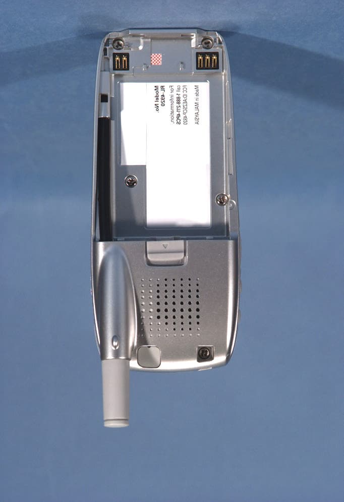 Tri-Mode Dual-Band Analog/ PCS Phone (AMPS/ CDMA) - FCC ID AEZSCP-4920 - Sanyo Electric Co Ltd (4)
