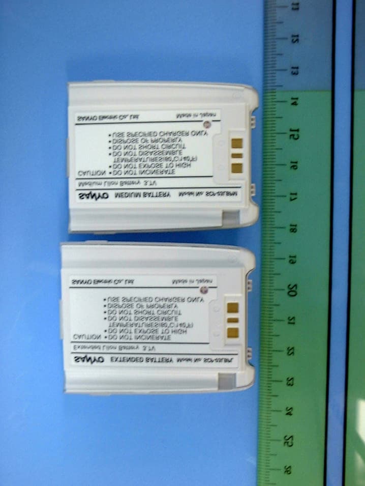 Dual-Band Analog/PCS Phone (AMPS/CDMA) - FCC ID AEZSCP-5150 - Sanyo Electric Co Ltd (2)