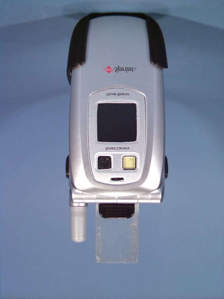 Tri-Mode Dual-Band Analog/PCS Phone (AMPS/CDMA) - FCC ID AEZSCP-53H - Sanyo Electric Co Ltd (5)