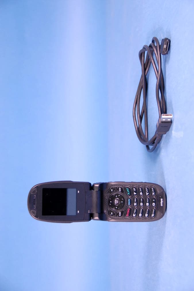 Cellular/ PCS CDMA Phone with Bluetooth - FCC ID AEZSCP-7050 - Sanyo Electric Co Ltd (3)